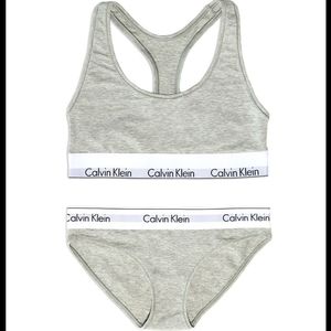 Calvin Klein Bralette and Panty Set (M)